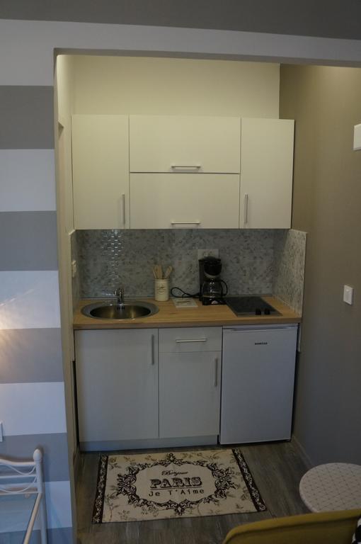 Apartments Valentino 苏佩塔斯卡德拉加 外观 照片